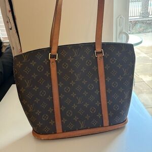 Louis Vuitton Purse - AUTHENTIC
